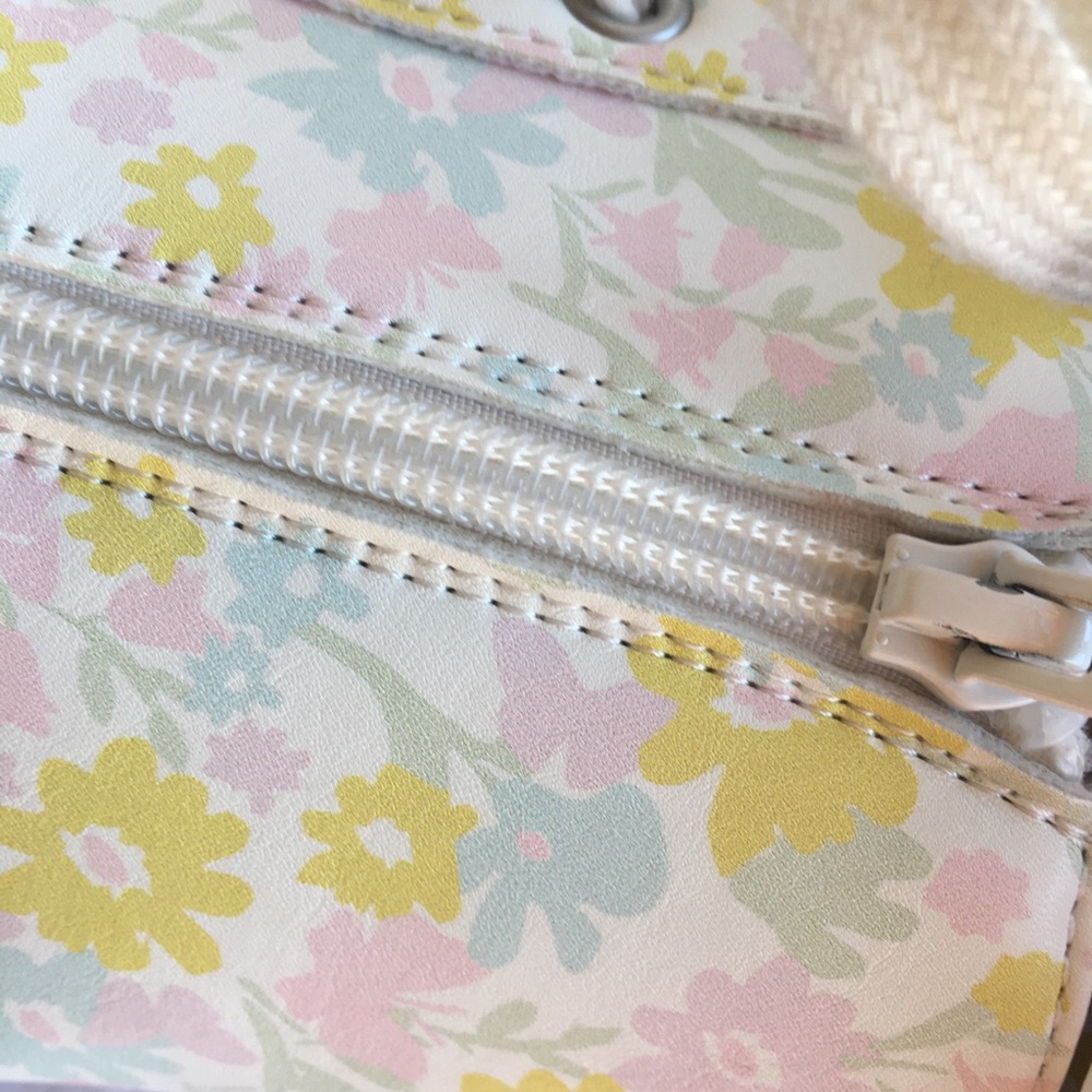 Sugar Kaedy Spring Flowers Combat Boots - Picture 8 of 11